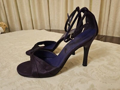 TALLA 5 ESTILLETTOS SATINADOS CON TIRAS MORADAS Foto 1 de 4