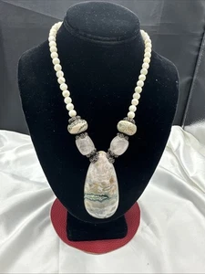 Wunderschöne Chalcedon Vintage Perlenkette. Kleiner Chip. Siehe Bilder. - Bild 1 von 10