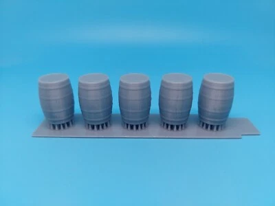 5x 225 Liter Holzass in 1:48, 860007 - Bild 1 von 2