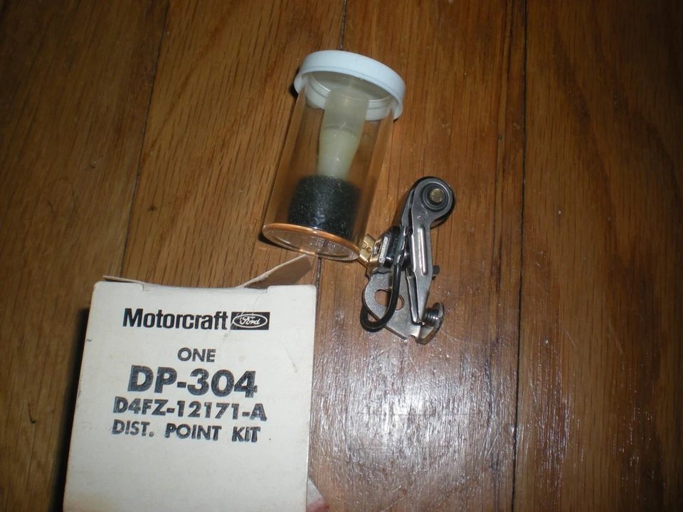 НОВЫЙ ИЗ СТАРЫХ ЗАПАСОВ 1971 - 1974 FORD PINTO 2,0 Л 4 ЦИЛИНДРА РАСПРЕДЕЛИТЕЛЬ ТОЧЕК НАБОР D4FZ-12171-A - Изображение 1 из 1