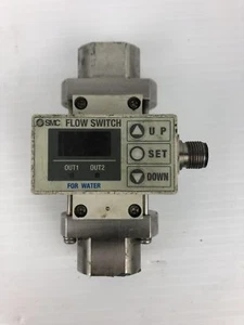 SMC PFW-740-04-27 Flow Switch DC 12~24V NPN 30V 80mA 1MPa - Picture 1 of 6