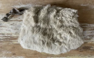 Antique vintage child's rabbit fur muff hand warmer grey with wrist strap - Picture 1 of 5