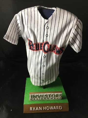 2011 RYAN HOWARD RETIREMENT JERSEY SGA STATUE Cover