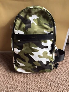 Michael Kors Mens Kent Camo Nylon Sling Pack Backpack Olive/Wht RRP £200 - Picture 1 of 12