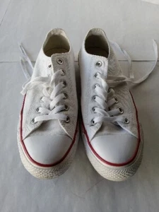 Converse low top  men size 8 women size 10 low  Top Casual Sneaker Shoes - Picture 1 of 9