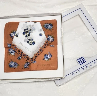 Pañuelo GIVENCHY Vintage Melocotón/Blanco Floral Algodón Bolsillo Cuadrado/Bufanda NUEVO Foto 1 de 4