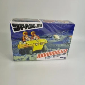 NEU & VERSIEGELT SPACE: 1999 Moonbuggy Bausatz (Maßstab 1:24) - Bild 1 von 8
