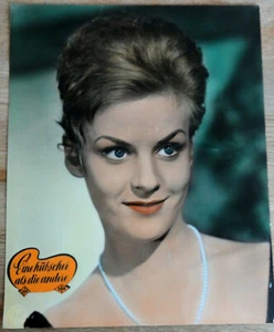 altes Aushangfoto EINE HÜBSCHER ALS DIE ANDERE Heidi Brühl - Bild 1 von 1