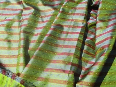 coupon de soie dessins tissés vintage 1990 - Photo 1/4