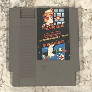 Gioco Nes Super Mario Bros./ Caccia all'Anatra - Foto 1 di 10