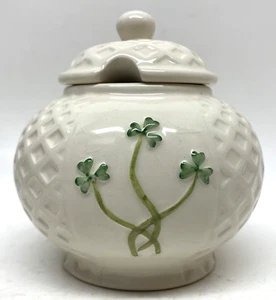 Green Clover Basket Weave 4” Lidded Sugar Bowl Irish Shamrock EUC Ceramic HTF - Picture 1 of 9