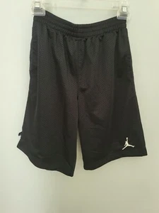 Jordan Boys Size Medium Youth Black Mesh Basketball Athletic Activewear Shorts - Picture 1 of 6
