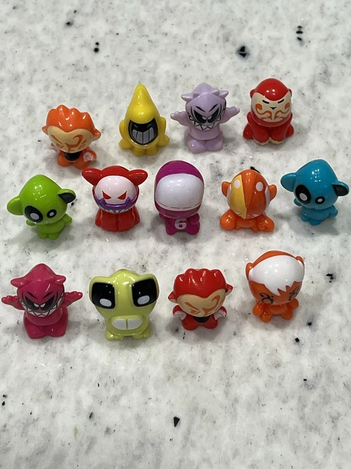 Gogo's Crazy Bones Lot Of 13 - Image 1 of 1