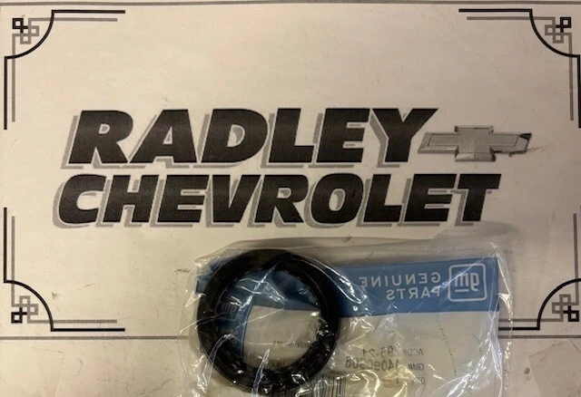 NEW GM OEM ENGINE CRANKSHAFT CRANK SEAL- GENERAL MOTORS GMC 14090906 - Image 1 of 1