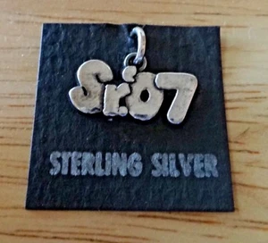 60% off Sterling Silver 10x17mm Seniors Class of 2007 SR07 Graduation Year Charm - Picture 1 of 2