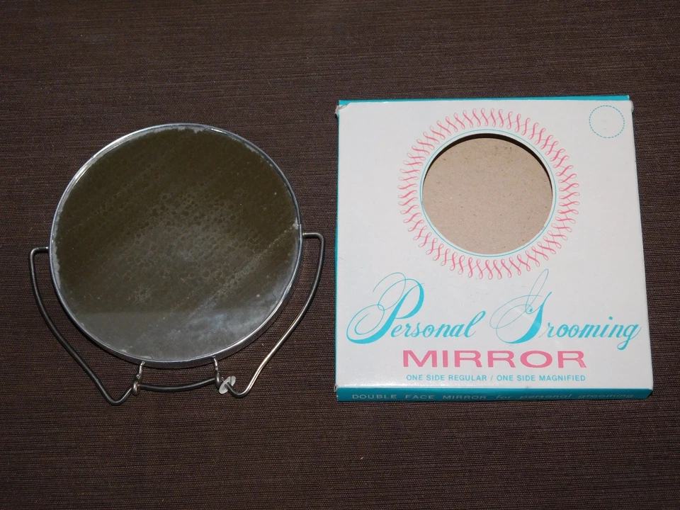 ESPEJO DOBLE CARA MAQUILLAJE ASEO PERSONAL VINTAGE EN CAJA SIN USAR Foto 1 de 4