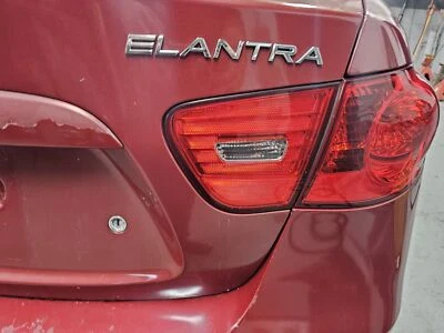 Used Right Tail Light Assembly fits: 2009 Hyundai Elantra Sdn lid mounted Right - Изображение 1 из 4