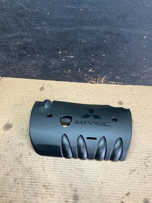 2009 to 2015  Mitsubishi Outlander 2.0L Engine Motor Cover Oem s3701 DG - Image 1 of 4