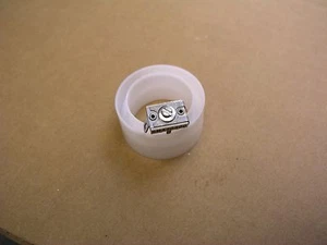 S00683I (1 Pc lot)10 to 40 pf 175 volt two turn variable mica trimmer capacitor - Picture 1 of 3