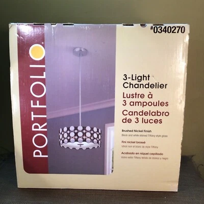 Lámpara de araña estilo Tiffany Portfolio de 3 luces #340270 vitral en blanco y negro Foto 1 de 2