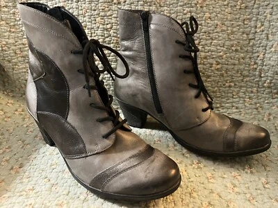 Botas de tornozelo Remonte Reiker salto com zíper lateral com cadarço cinza/preto vários tamanhos 40/8,5M - Imagem 1 de 4