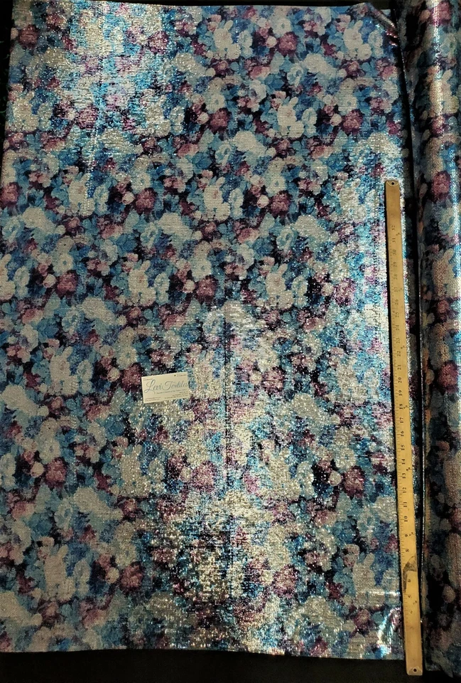 Lentejuelas elásticas impresas digitalmente en tela de spandex se vende por "floral azul/púrpura" Foto 1 de 4