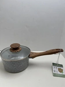 Master Class Cookware 1.5 Qt 6.5" Non-Toxic Ceramic Coated Saucepan With Lid NEW - Picture 1 of 11