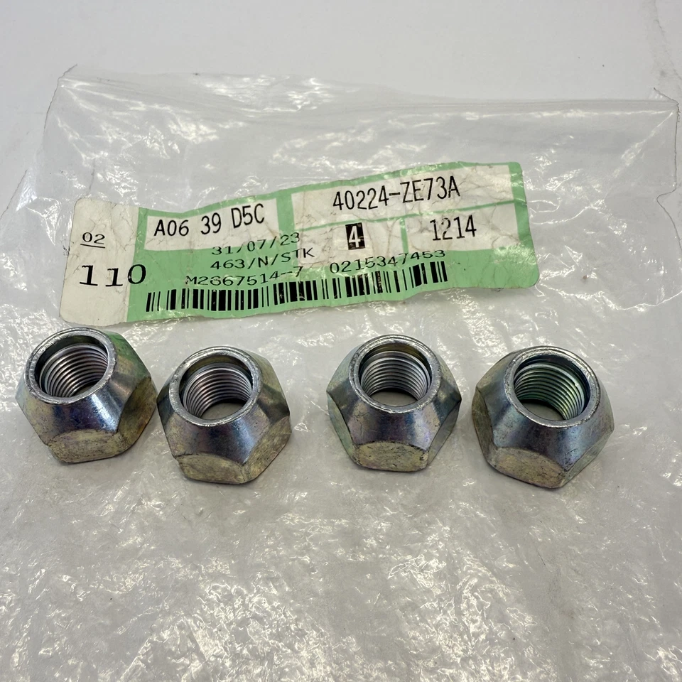 Nissan Almera Primera X-Trail Note 4x tuercas genuinas 40224ZE73A Foto 1 de 1