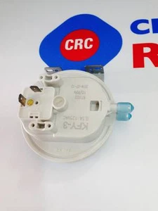 PRESSOSTATO DIFFERENZIALE RICAMBIO CALDAIE ORIGINALE FERROLI CODICE: CRC39817511 - Picture 1 of 1