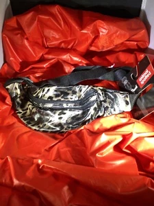 NEW Animal Print Fanny Pack Adjustable Belt Strap - Picture 1 of 4