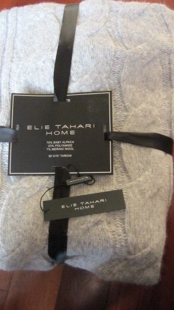 ELIE TAHARI 法兰绒灰色婴儿 ALPACA 抛毯 50 英寸 x 70 英寸 $398 全新带标签 — 第 1/4 张图片