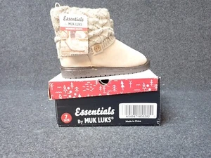 NEW Muk Luks Sweater Knit Laurel Winter Boots Stone Women's Size 7 (SS4) - Picture 1 of 6