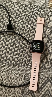 versa 2 fitbit - Bild 1 von 3