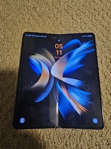 Samsung Galaxy Z Fold4 - 256 GB - 12GB RAM Phantom Black (Verizon LOCKED) *READ* - Picture 1 of 10