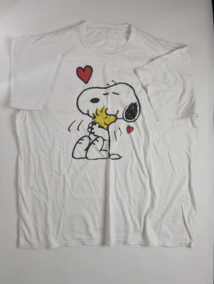 Vintage Peanuts Snoopy Hugging Woodstock White T-Shirt - Image 1 of 4