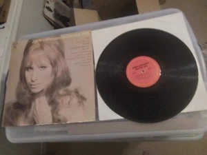Barbra Steisand's Greatest Hits LP Columbia Records KCS 9968. T - Picture 1 of 8