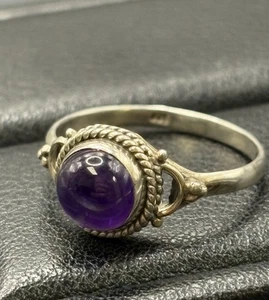 Anillo vintage de plata esterlina amatista caB talla 7,5 W29 - Imagen 1 de 10