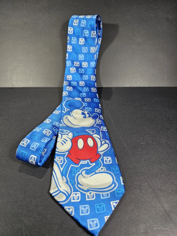 Corbata de Mickey Mouse roja blanca y azul de los parques de Disney para hombre, 62" X 3,5" Foto 1 de 4