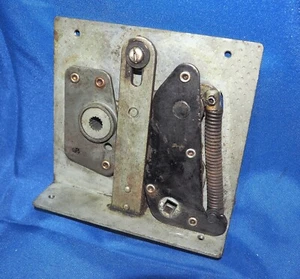 1946-1955 Bentley MkVI R Type RR Silver Dawn Front Right Door Locking Latch OEM - Picture 1 of 6
