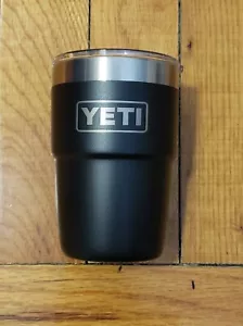 YETI Rambler 8oz Stackable 4" Cup * BRAND NEW * Black Mag Slide Lid - Picture 1 of 6