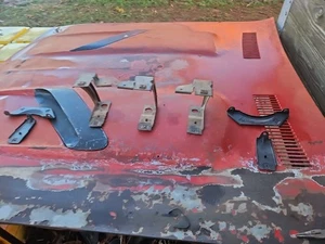 Juego de soportes de rejilla Plymouth B Body RoadRunner Satilite GTX 1971 (1972 SATILITE) - Imagen 1 de 6