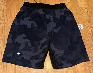 Lululemon Shorts Camo The Short Linerless 9” Inseam Size S Mens - Picture 1 of 4