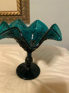Vintage teal glass pedestal compote candy dish Ruffled Edges - Picture 1 of 6