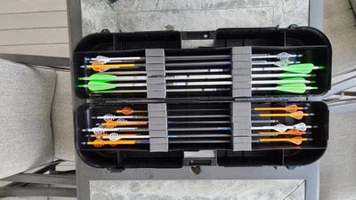 Arrows Easton 2712 X27 Carbon Express Maxima Blue Streak 250 28 Arrows in Case - Image 1 of 4