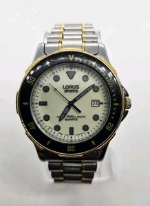 Vintage Lorus Mens Quartz 100M Sports Watch.Luminous Dial V532-7F70 - Picture 1 of 11
