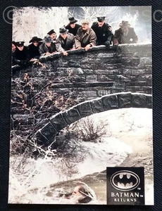 BATMAN RETURNS TRADING CARD BASE CARD # 99 1991 TOPPS SUPER PREMIUM MOVIE FOIL - Picture 1 of 2