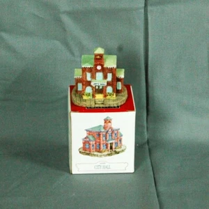 De colección Liberty Falls Liberty Falls Village 1994 Ayuntamiento AH84 - Imagen 1 de 7
