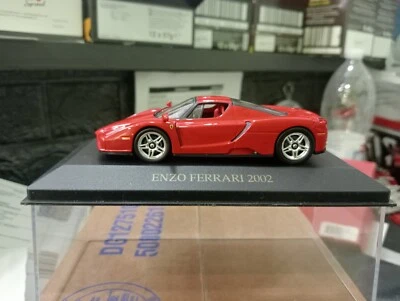 Enzo Ferrari 2002 1/43 IXO Model - Immagine 1 di 4