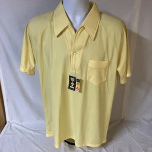 Vtg NOS Feelin Free Mens Shirt Large Short Sleeve Yellow w/ Subtle Stripes NWT - Picture 1 of 9