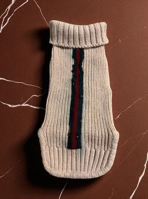 VTG Gucci Tan CABLE KNIT PET DOG SWEATER ~Size Small Wool As is - Image 1 of 4